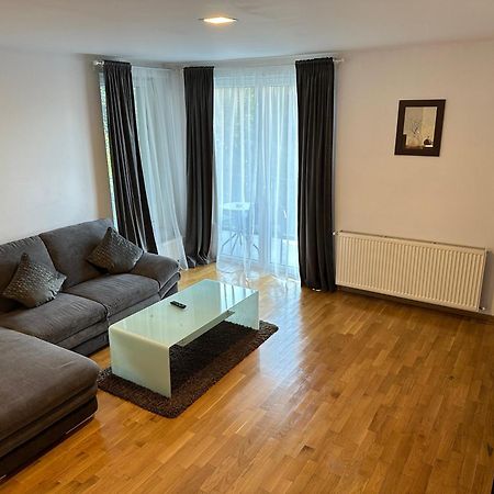 5 Star Residence Brasov Bagian luar foto